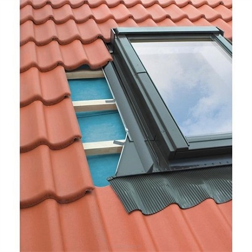 Kołnierz EHS-P do pokryć wysokoprofilowanych FAKRO